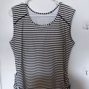 Ella Mae Rashguard Modest Swimsuit Top Size 1X